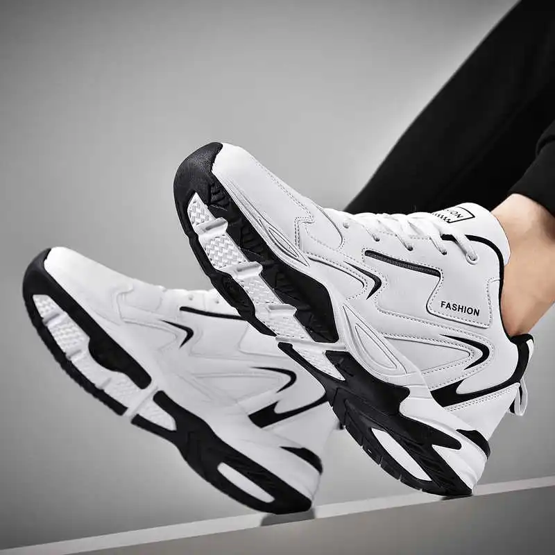 Women Shoes Made In Italy - Odporne na zimno wiosenne trampki na